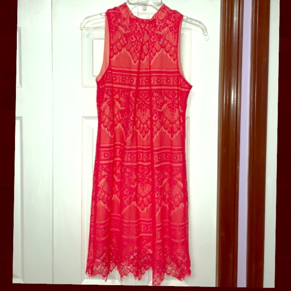 Cute dress! Can dress up or dress down!
